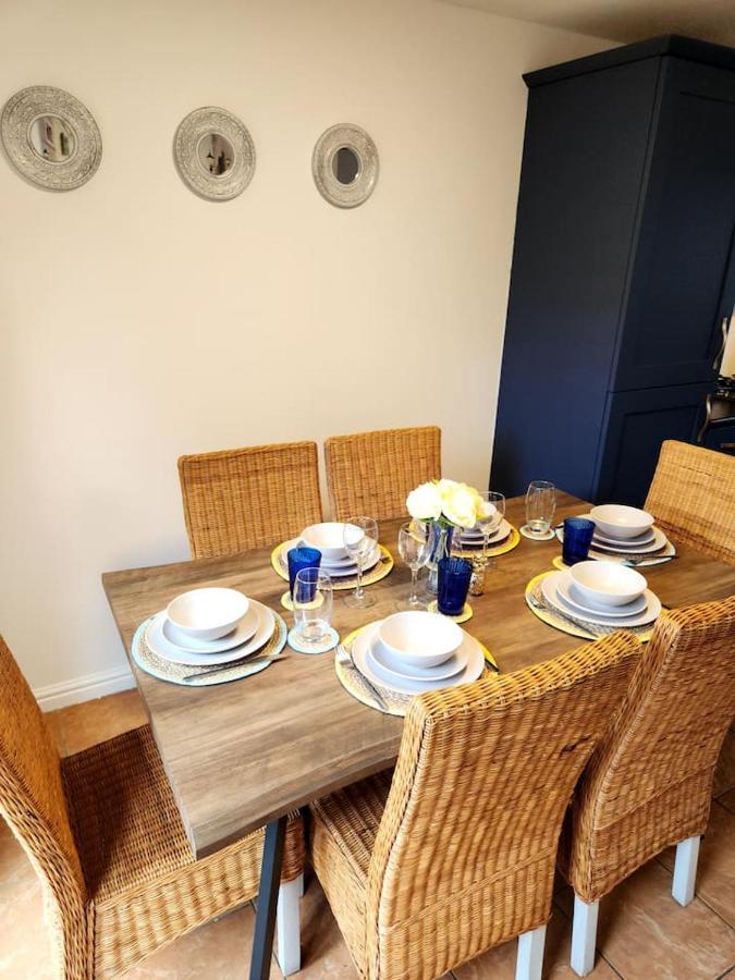 Home From Home 3 Bed,2 Bath House With Garden&Parking Near Centre&Tram Stop Sheffield Dış mekan fotoğraf