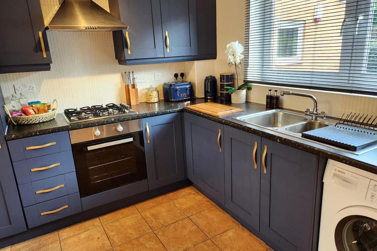 Home From Home 3 Bed,2 Bath House With Garden&Parking Near Centre&Tram Stop Sheffield Dış mekan fotoğraf